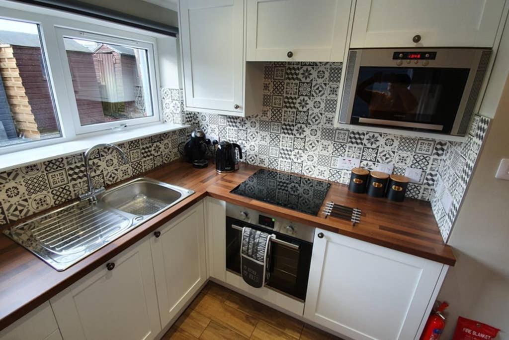 Smart & Stylish Holiday Apartment In The City Centre Inverness Esterno foto